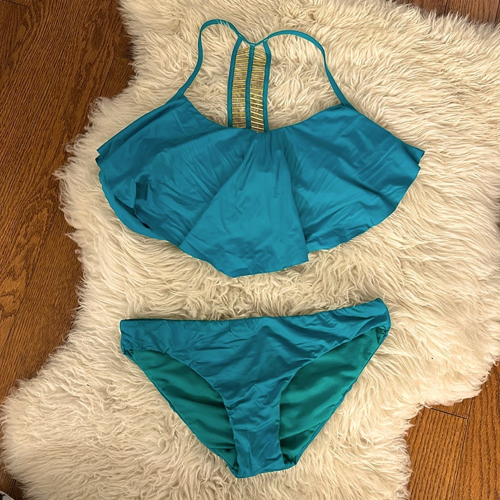 Stunning 2 piece